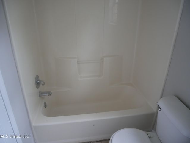 2735 Hampden Cove, Horn Lake, MS 38637