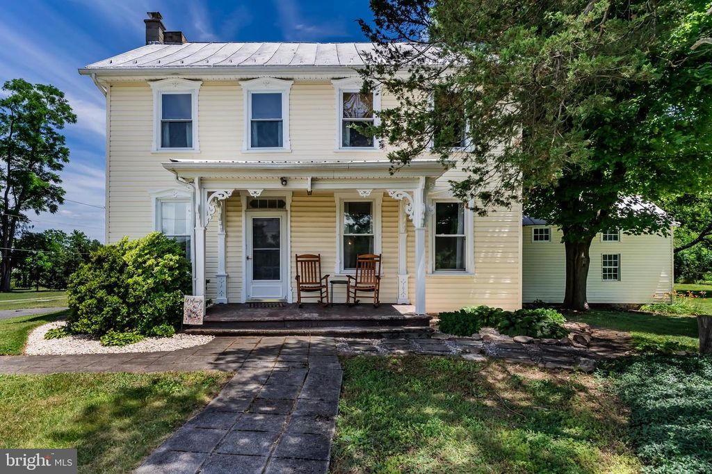 51 LEEDS ROAD, Newville, PA 17241