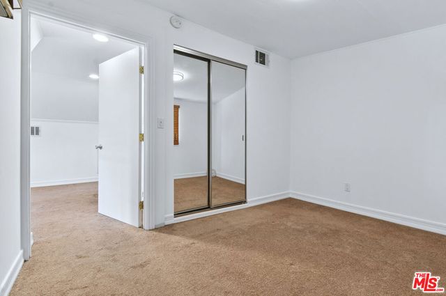 14335 Magnolia Boulevard, Sherman Oaks, CA 91423