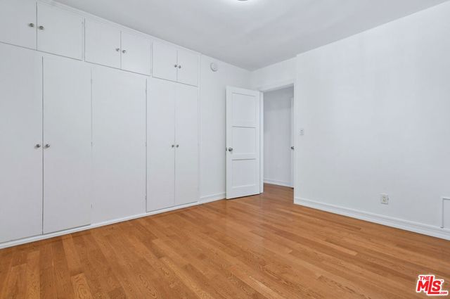 14335 Magnolia Boulevard, Sherman Oaks, CA 91423