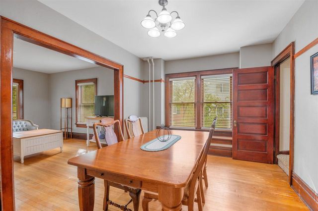 2534 S WEBSTER AVENUE, Green Bay, WI 54301