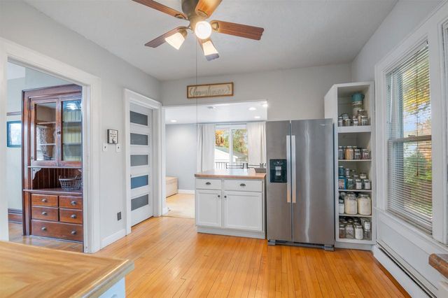 2534 S WEBSTER AVENUE, Green Bay, WI 54301