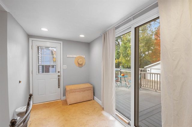 2534 S WEBSTER AVENUE, Green Bay, WI 54301