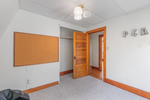 2534 S WEBSTER AVENUE, Green Bay, WI 54301