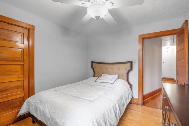 2534 S WEBSTER AVENUE, Green Bay, WI 54301