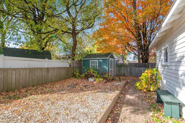 2534 S WEBSTER AVENUE, Green Bay, WI 54301