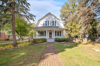 2534 S WEBSTER AVENUE, Green Bay, WI 54301