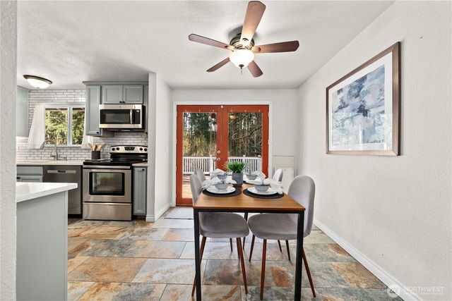 18907 SE 265th Street, Covington, WA 98042