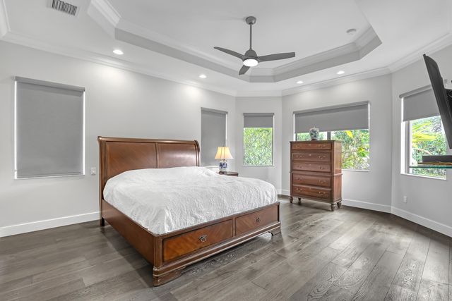 10 Kintyre Road, Palm Beach Gardens, FL 33418