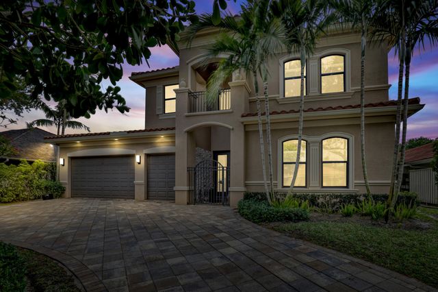 10 Kintyre Road, Palm Beach Gardens, FL 33418