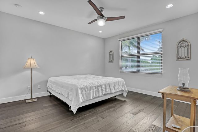 10 Kintyre Road, Palm Beach Gardens, FL 33418