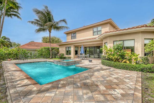 10 Kintyre Road, Palm Beach Gardens, FL 33418
