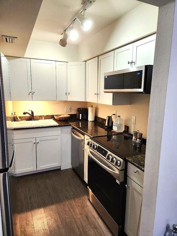 12052 ALTERNATE A1A C8, Palm Beach Gardens, FL 33410