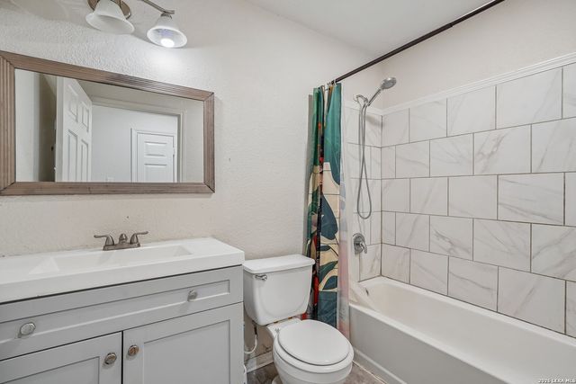 211 Rivertree, San Antonio, TX 78203