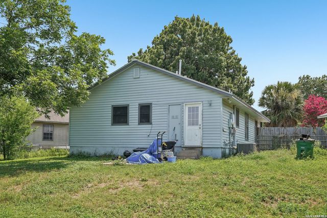 211 Rivertree, San Antonio, TX 78203