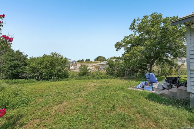211 Rivertree, San Antonio, TX 78203