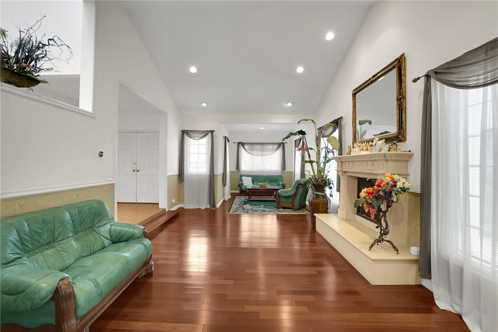 15129 Otsego Street, Sherman Oaks, CA 91403 — photo 5
