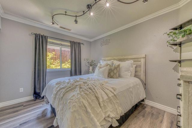 1066 Eagle Drive, Salinas, CA 93905