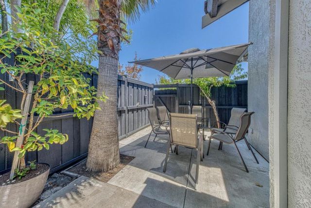 1066 Eagle Drive, Salinas, CA 93905
