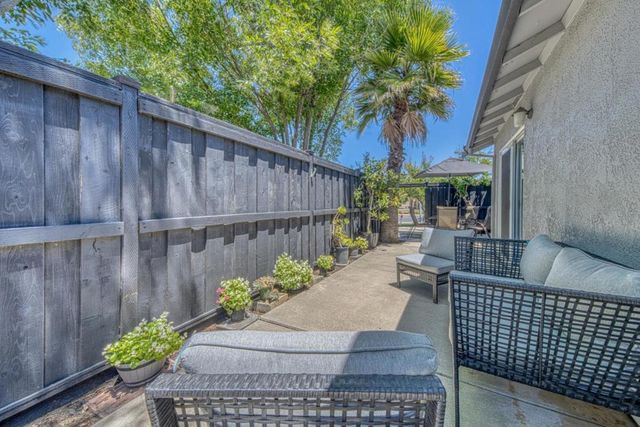 1066 Eagle Drive, Salinas, CA 93905