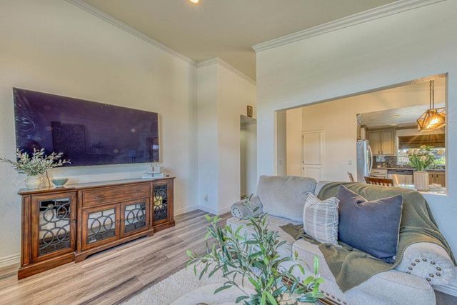 1066 Eagle Drive, Salinas, CA 93905