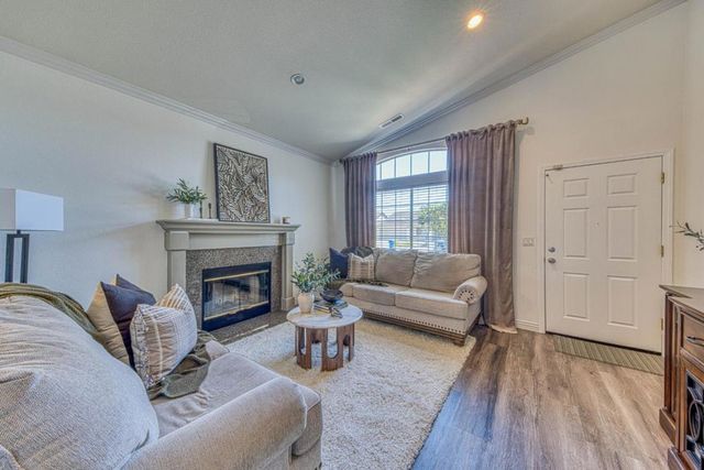 1066 Eagle Drive, Salinas, CA 93905