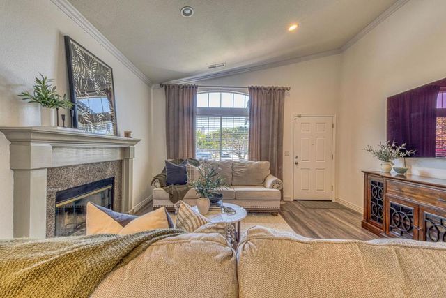 1066 Eagle Drive, Salinas, CA 93905