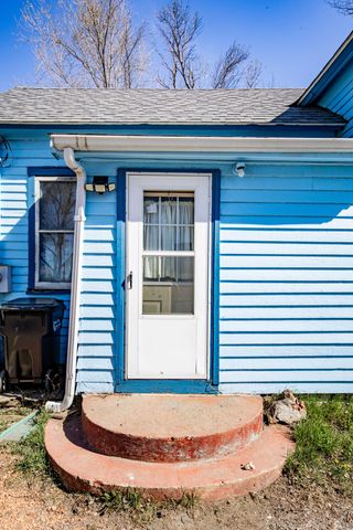 255 4th Avenue NE, Valley City, ND 58072