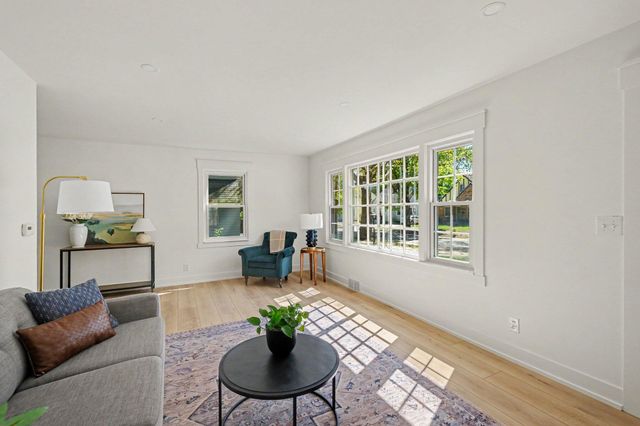 1612 Margaret Avenue SE, Grand Rapids, MI 49507