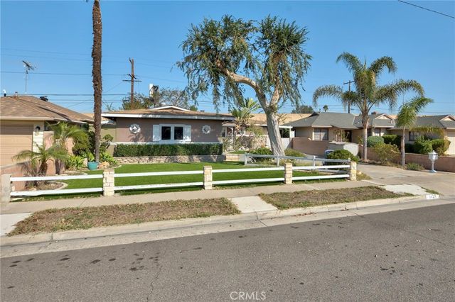 1429 E Rosewood Avenue, Anaheim, CA 92805