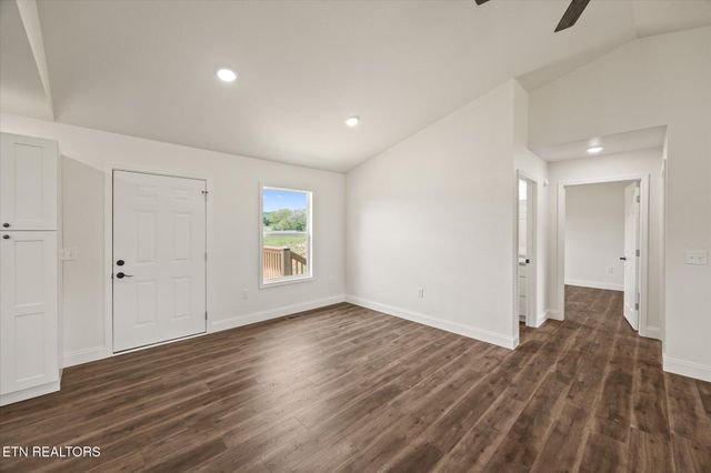 112 Conley Drive, Pall Mall, TN 38577