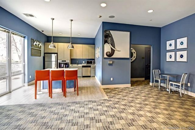 120a Towne Street 237, Stamford, CT 06902