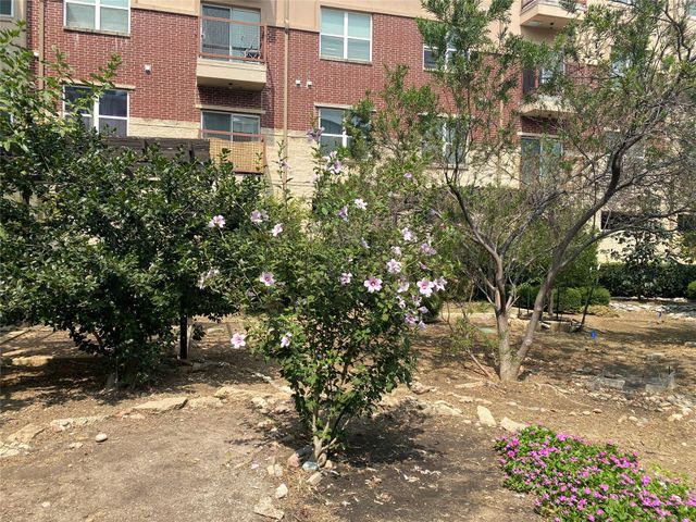1100 W Trinity Mills Road 4046, Carrollton, TX 75006