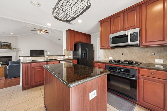 21535 Maggie Mist Drive, Richmond, TX 77406