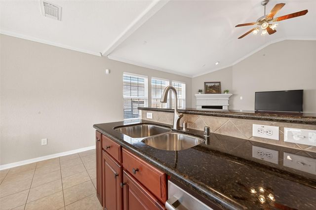 21535 Maggie Mist Drive, Richmond, TX 77406