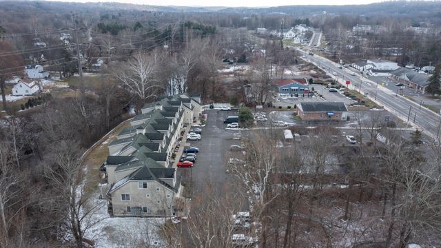 793 Federal Road 3, Brookfield, CT 06804