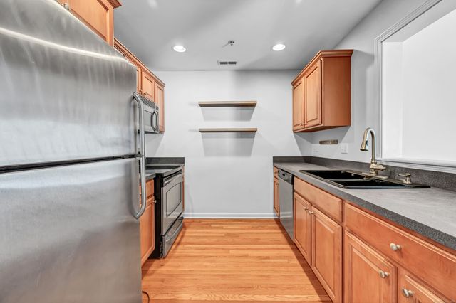 793 Federal Road 3, Brookfield, CT 06804