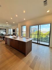 2620 Maple Avenue 617, Dallas, TX 75201