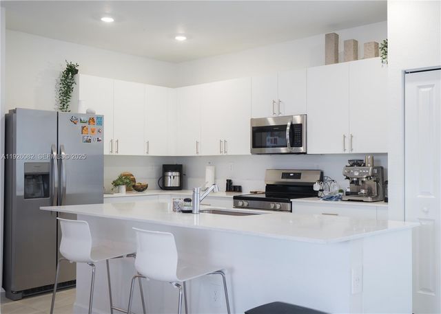 26486 SW 148th Ct, Homestead, FL 33032