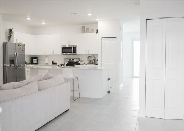 26486 SW 148th Ct, Homestead, FL 33032