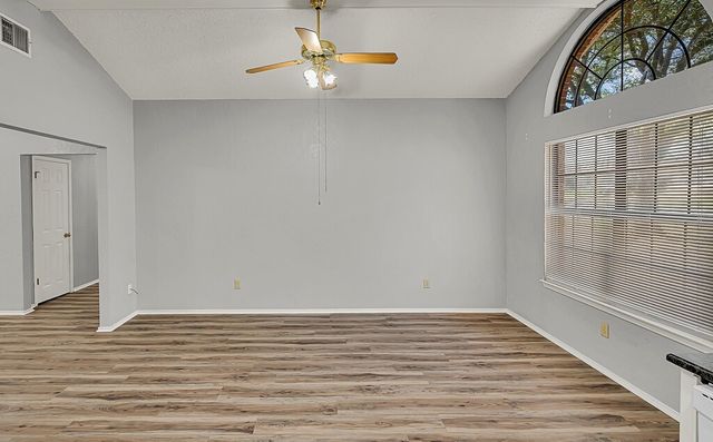 233 Thompson Circle, Lorena, TX 76655