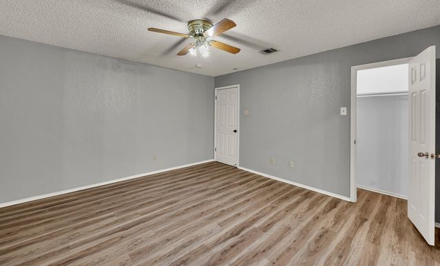 233 Thompson Circle, Lorena, TX 76655