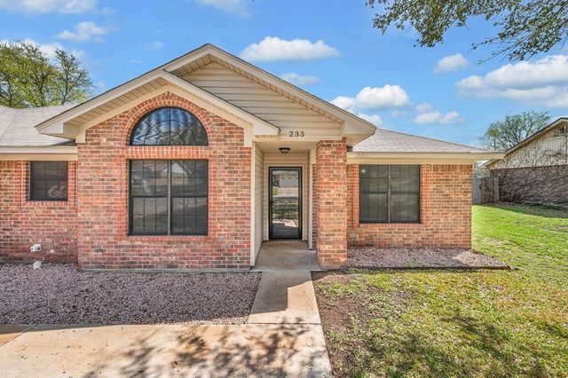 233 Thompson Circle, Lorena, TX 76655