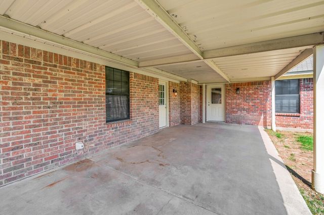 233 Thompson Circle, Lorena, TX 76655