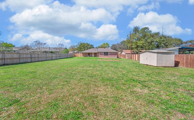 233 Thompson Circle, Lorena, TX 76655