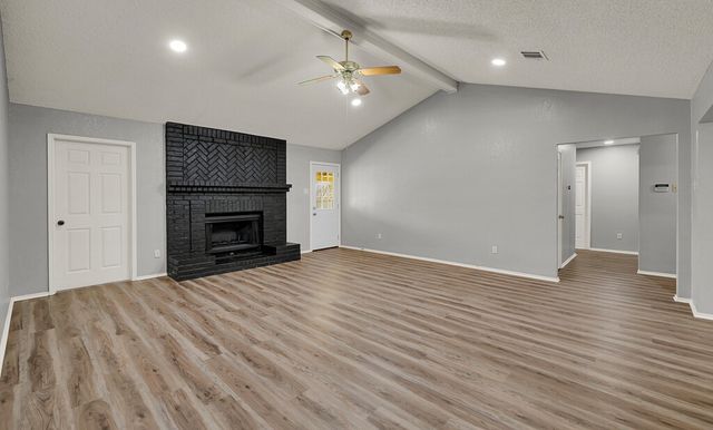 233 Thompson Circle, Lorena, TX 76655