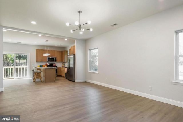 209 PARKINSON AVE, Hamilton, NJ 08610