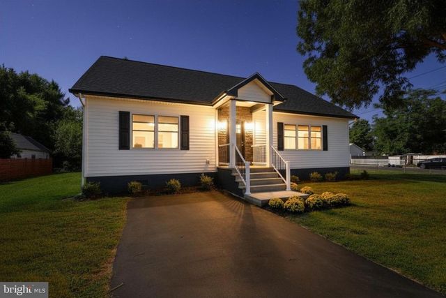 209 PARKINSON AVE, Hamilton, NJ 08610