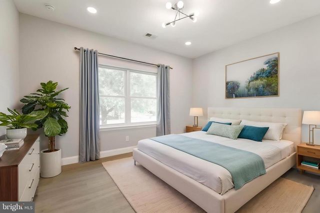 209 PARKINSON AVE, Hamilton, NJ 08610