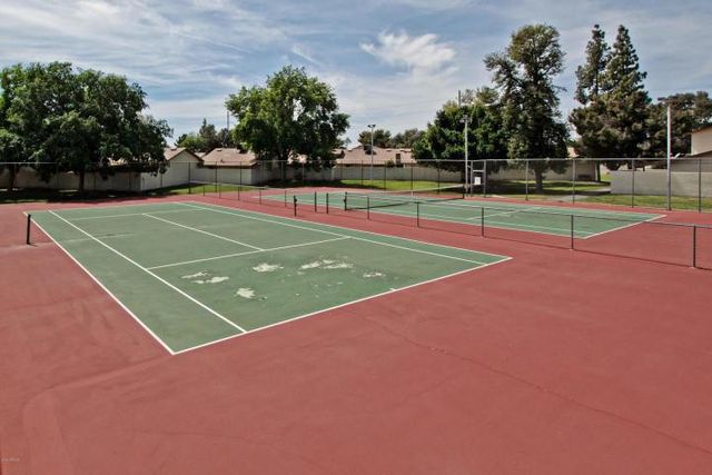 2616 W Joan De Arc Avenue, Phoenix, AZ 85029
